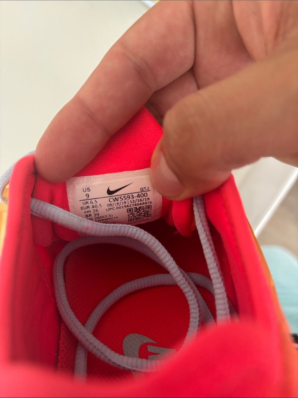 Nike Men's Neon Pink/White Running Sneakers
